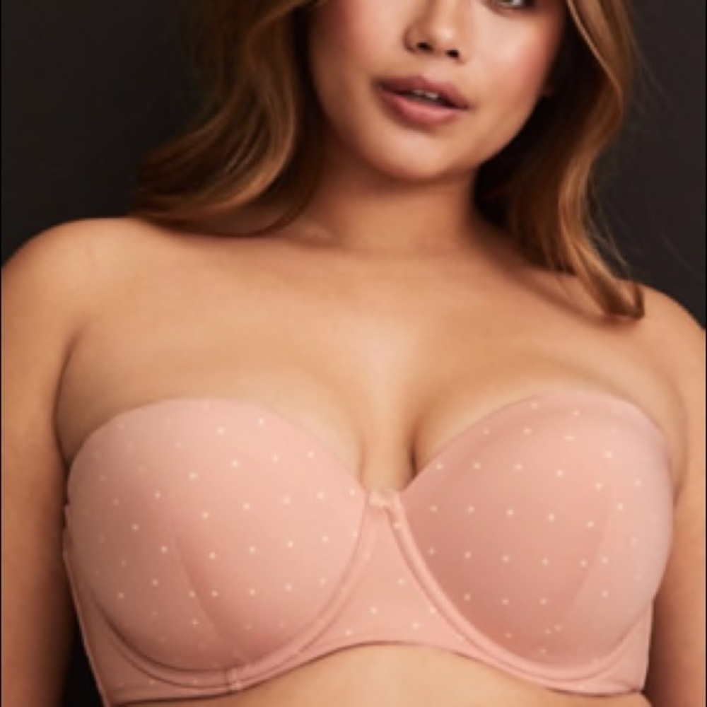 NWT Polka Dot Push-Up Strapless Bra 48DDD